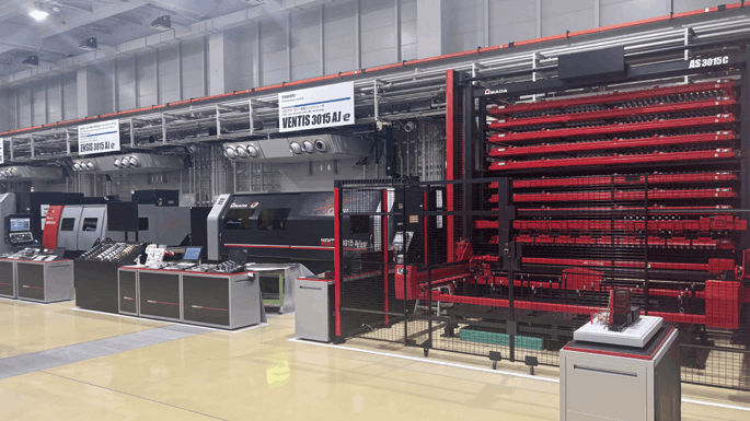 レーザ加工機展示