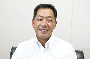 泉健二社長